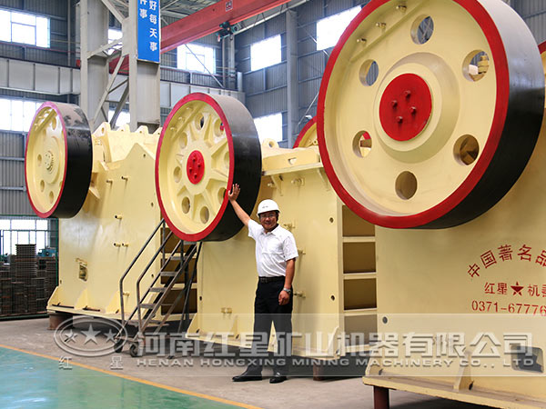 霞石破碎機(jī)廠家 霞石破碎機(jī)廠家