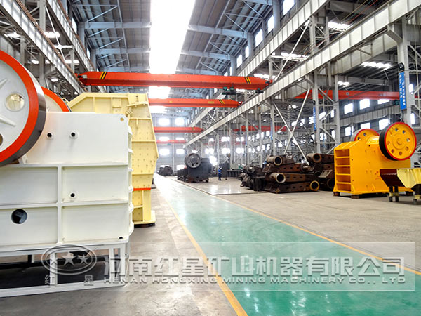 霞石破碎機(jī)價(jià)格 霞石破碎機(jī)價(jià)格