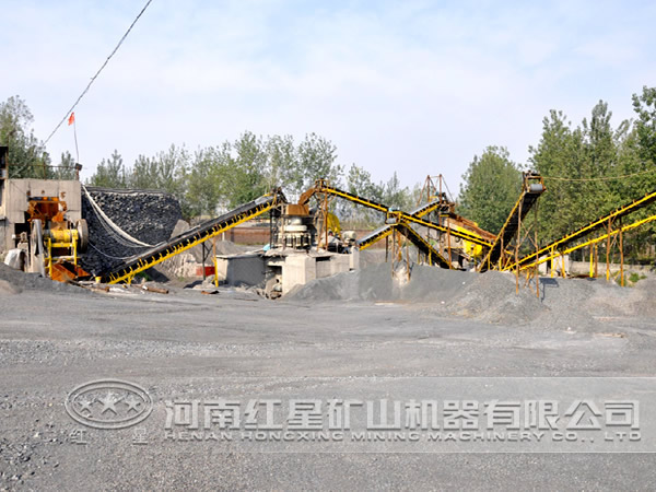 人工砂作業現場 人工砂作業現場