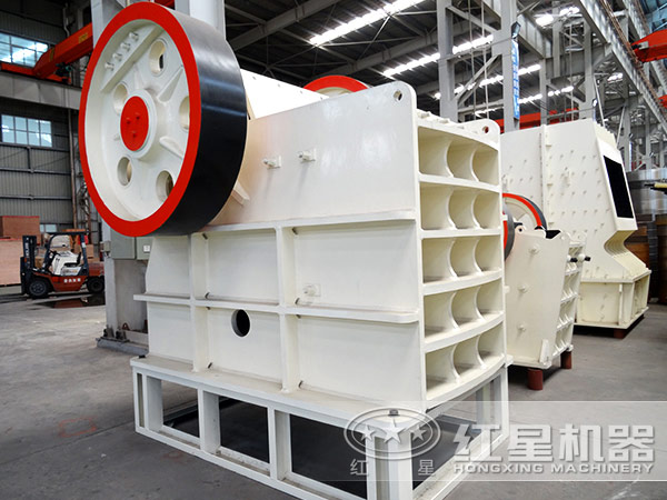 大型碎石機 大型碎石機