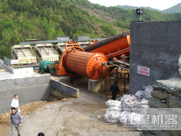 水泥球磨機客戶現場 水泥球磨機客戶現場