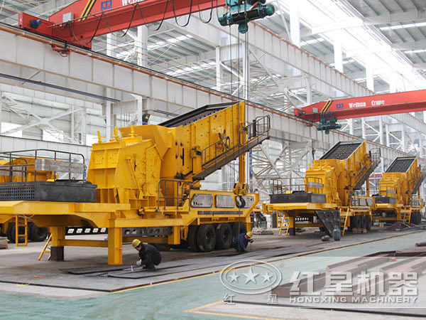 移動(dòng)式碎石機(jī) 移動(dòng)式碎石機(jī)