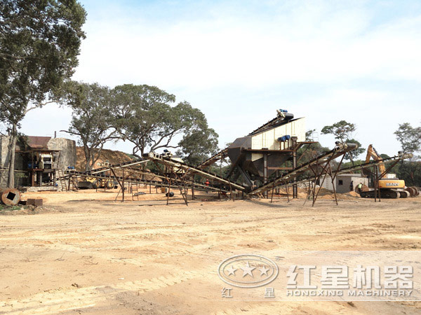 時(shí)產(chǎn)400噸石料破碎生產(chǎn)線 時(shí)產(chǎn)400噸石料破碎生產(chǎn)線