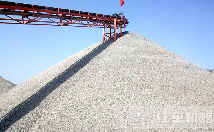 石灰石成品堆 石灰石成品堆