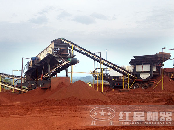 移動碎石機作業現場圖 移動碎石機作業現場圖