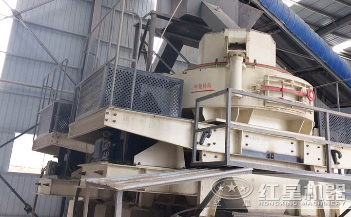 石料制砂現場 石料制砂現場