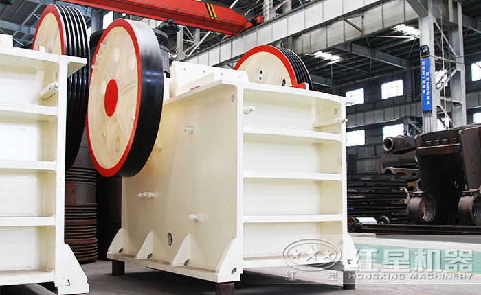 顎式破碎機 顎式破碎機