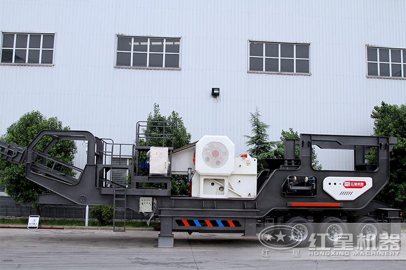 HX938HD86型移動顎破設備實拍 HX938HD86型移動顎破設備實拍