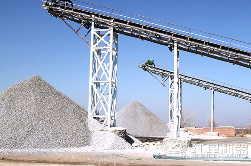 破碎生產(chǎn)現(xiàn)場