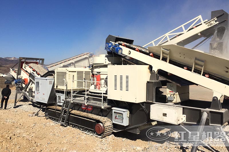 移動破碎機生產(chǎn)現(xiàn)場 移動破碎機生產(chǎn)現(xiàn)場