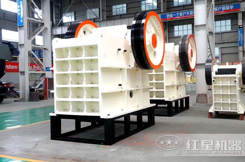 顎式破碎機成品圖 顎式破碎機成品圖